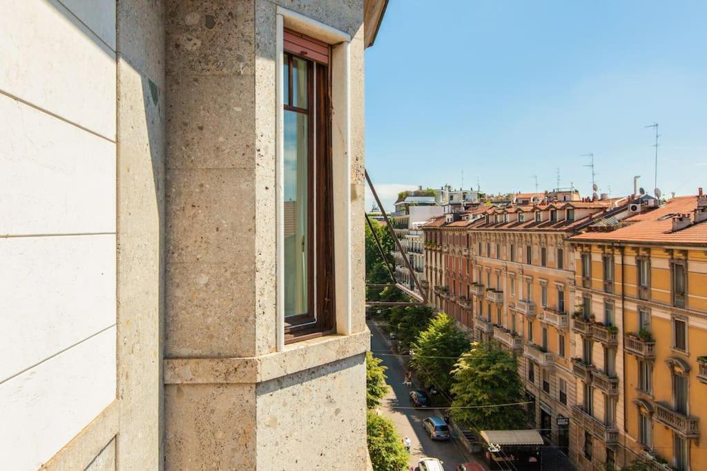 Sunshine-Filled Central On Subway Milano Exteriör bild
